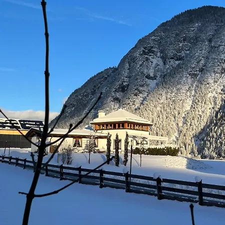 Lehner Schloessl Holiday home *