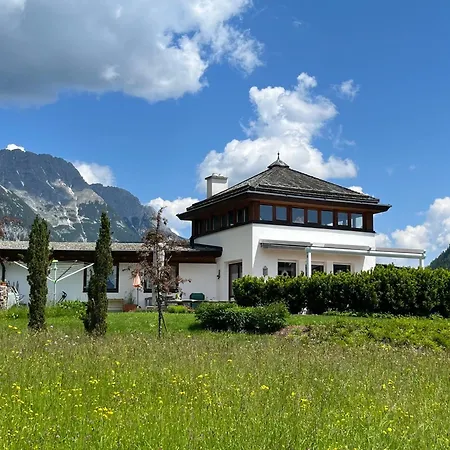Lehner Schloessl Holiday home *