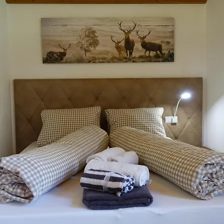 Semesterbostad Lehner Schloessl